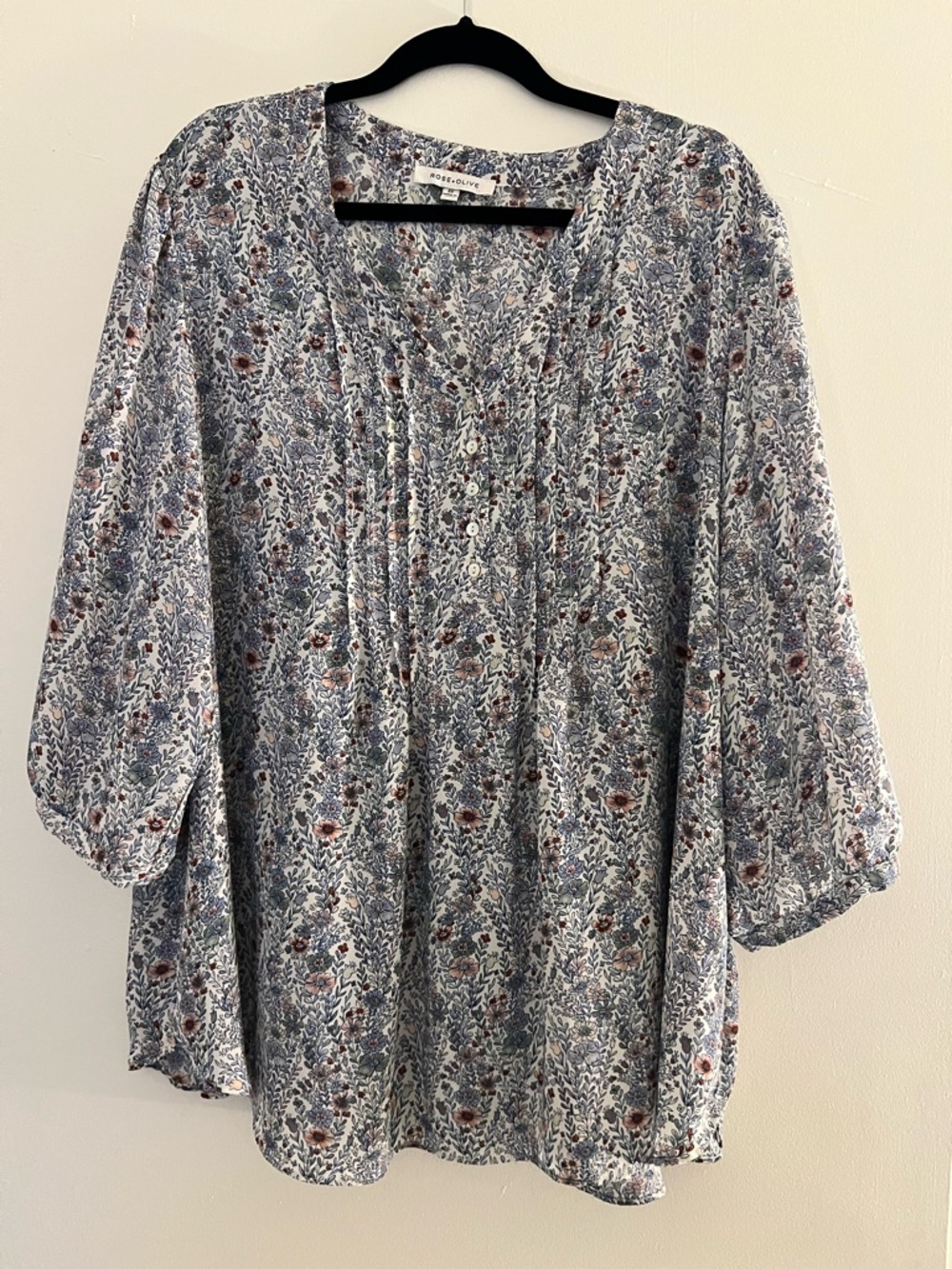 Rose + Olive 2X Floral Boho Blouse Lightweight Flowy Top